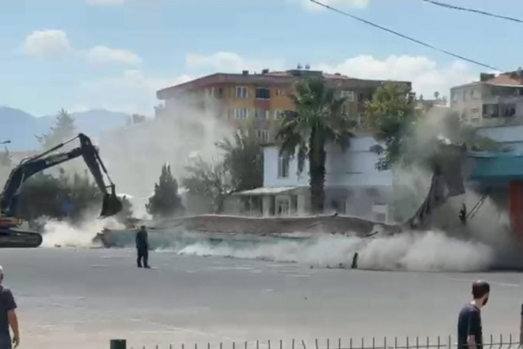 Bursa'nın 35 yıllık terminali yıkılıyor!