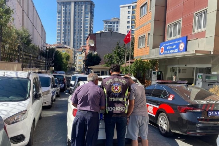 İstanbul'da trafikte tehlikeli hareketler yapan şahıslar yakalandı