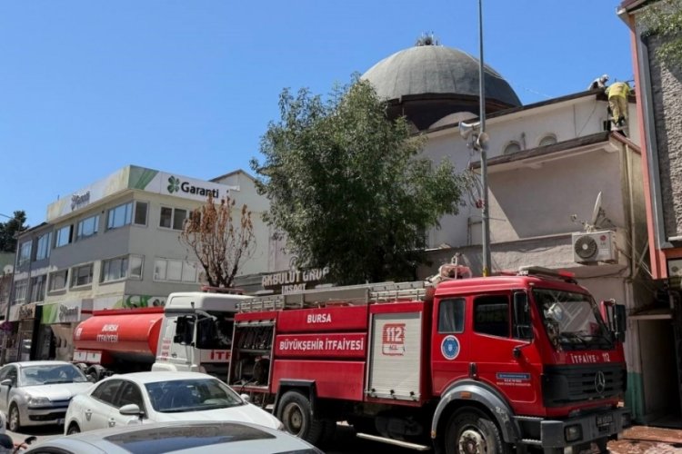 Bursa'da camide korkutan yangın!