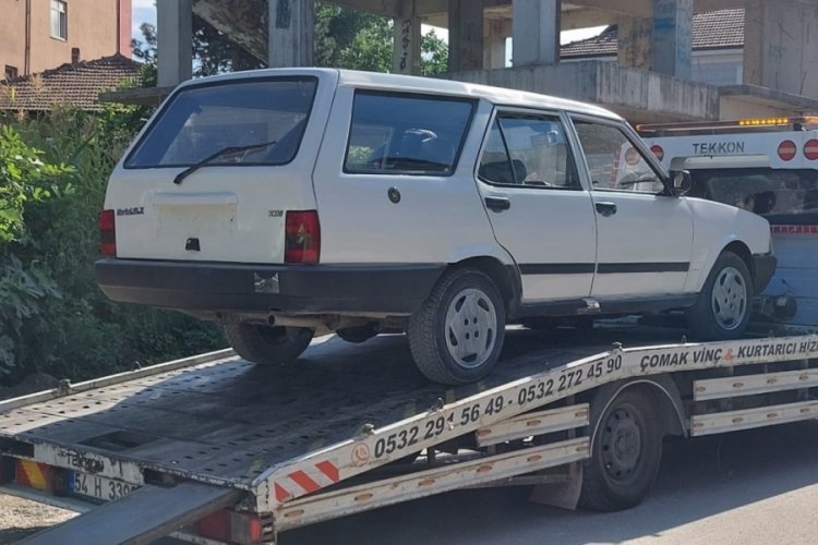 Çekme belgeli otomobil, başka bir araç plakasıyla yakalandı