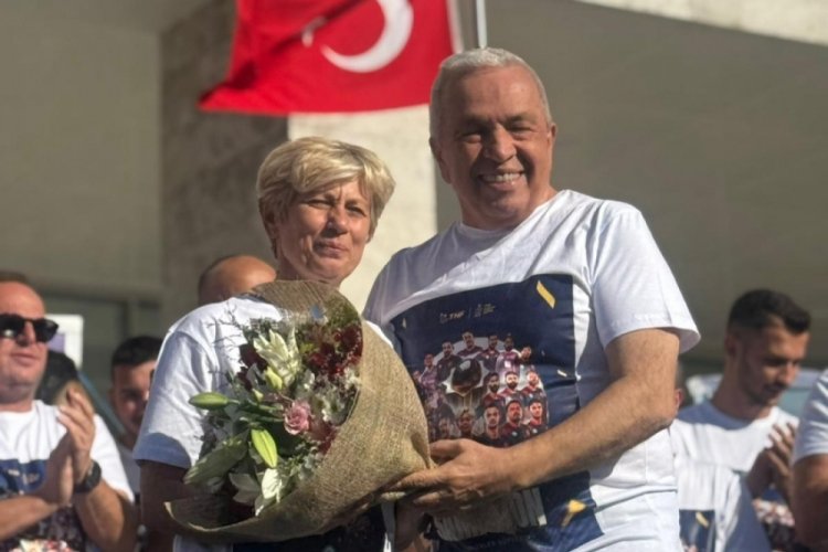 Nilüfer Belediyespor coşkuyla şampiyonluğu kutladı!
