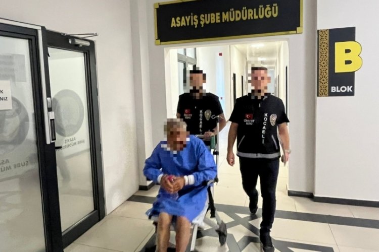 Karısını öldürmüştü, tekerlekli sandalye ile sevk edildiği adliyede tutuklandı