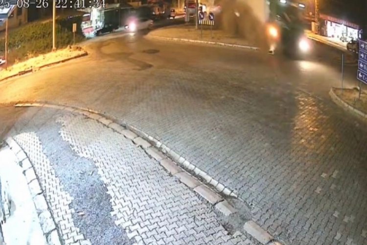 Tırın freni boşaldı, sürücünün soğukkanlılığı faciayı böyle önledi