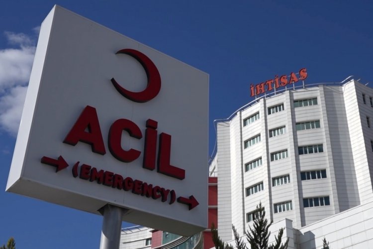 7 yaşındaki çocuğa otomobil çarptı