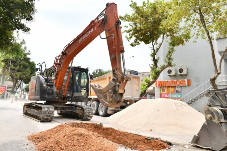 Bursa Caddesi'nde altyapı çalışmaları başladı