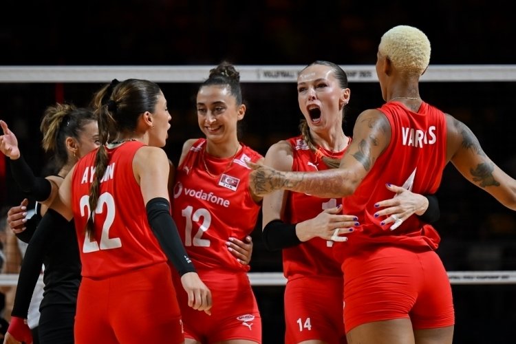 Türkiye Slovenya voleybol maçı ne zaman, saat kaçta? 2025 Dünya Kadınlar Voleybol Şampiyonası Maç Takvimi ve E Grubu Puan Durumu