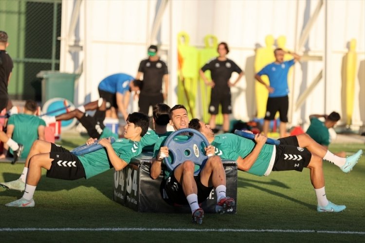Konyaspor'da Göztepe maçı hazırlıkları sürüyor