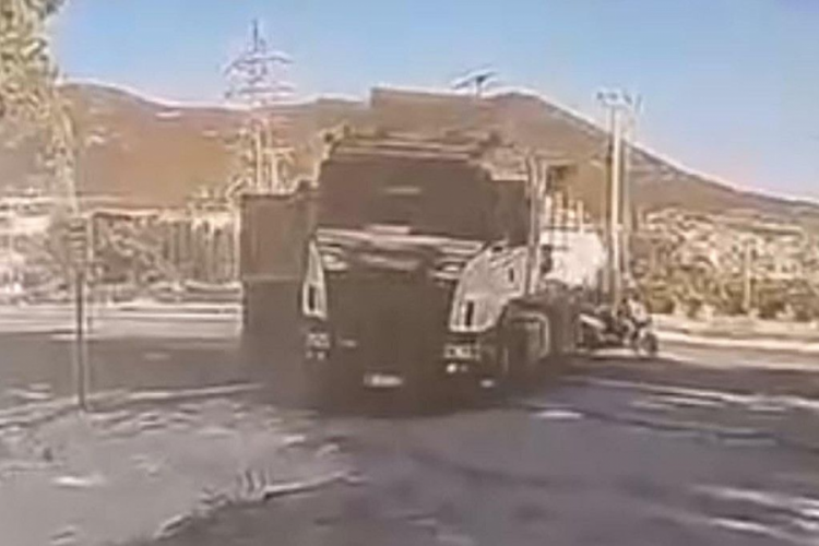 Tır şoförünün dikkati faciayı önledi!