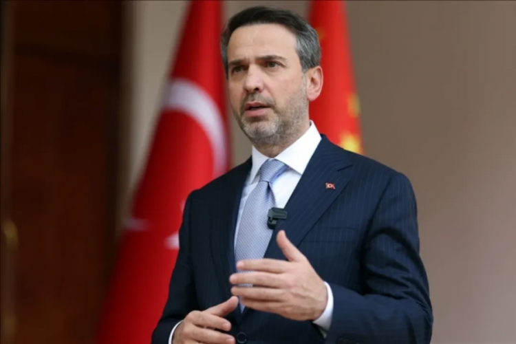 Bakan Bayraktar duyurdu! Elektrik üretiminde rekor kırdık