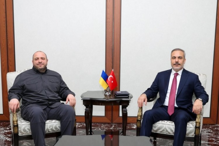 Bakan Fidan, Ukrayna Milli Güvenlik ve Savunma Konseyi Sekreteri Umerov ile görüştü
