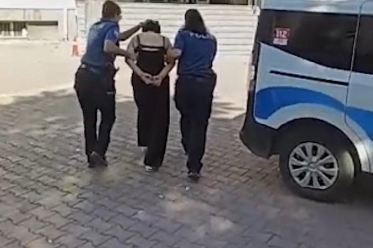 'Hırsızlık' suçundan aranan kadın yakalandı