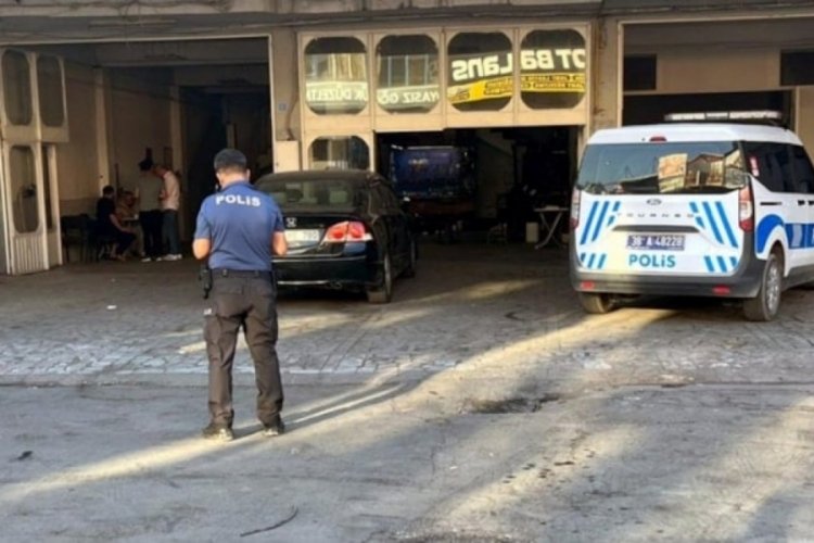 Oto tamircide beklenmedik kaza!