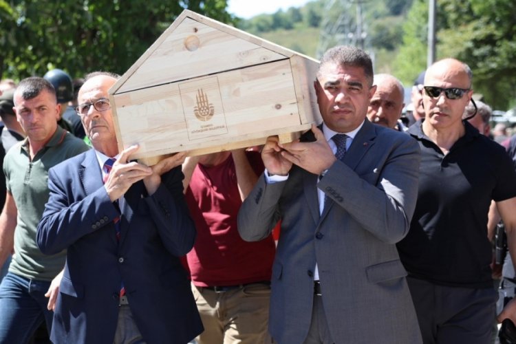 Kıbrıs gazisi son yolculuğuna uğurlandı
