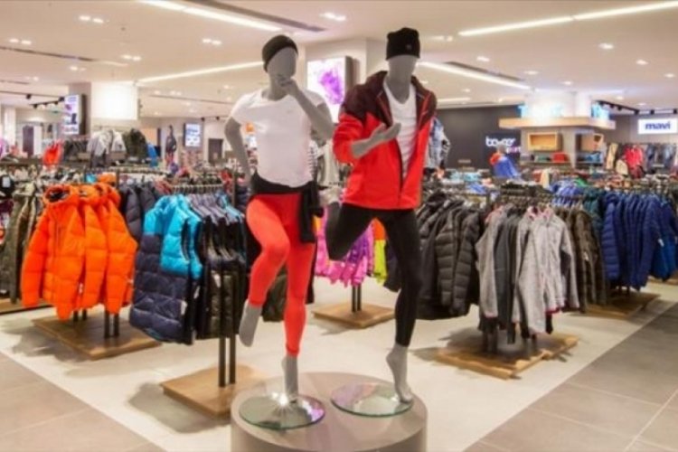 Spor giyim devi yüzlerce kişiyi işten çıkaracak