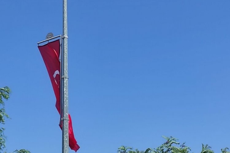 Bursada Bugün gündeme getirmişti... Yenilendi!