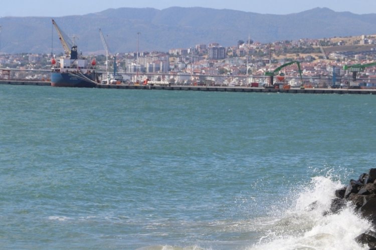 Denizde kadın cesedi bulundu