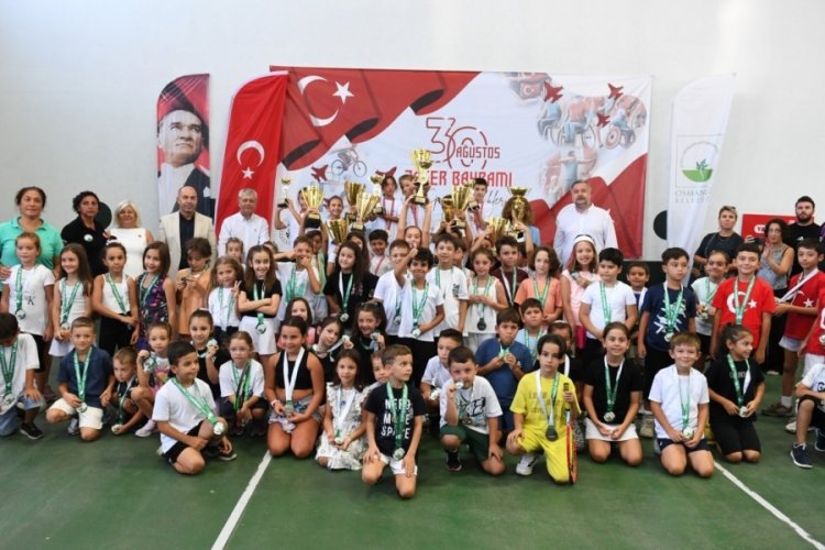 Minik raketlerin Osmangazi'de kupa heyecanı