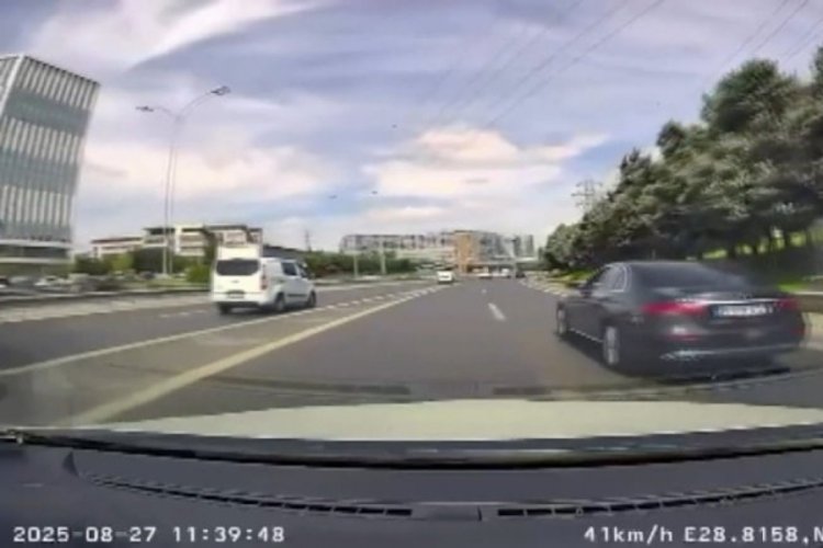 Trafikte sürücüler restleşti!