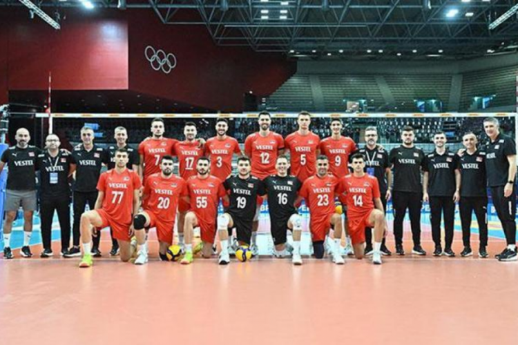 A Milli Erkek Voleybol Takımı, hazırlık maçında İtalya'ya mağlup oldu
