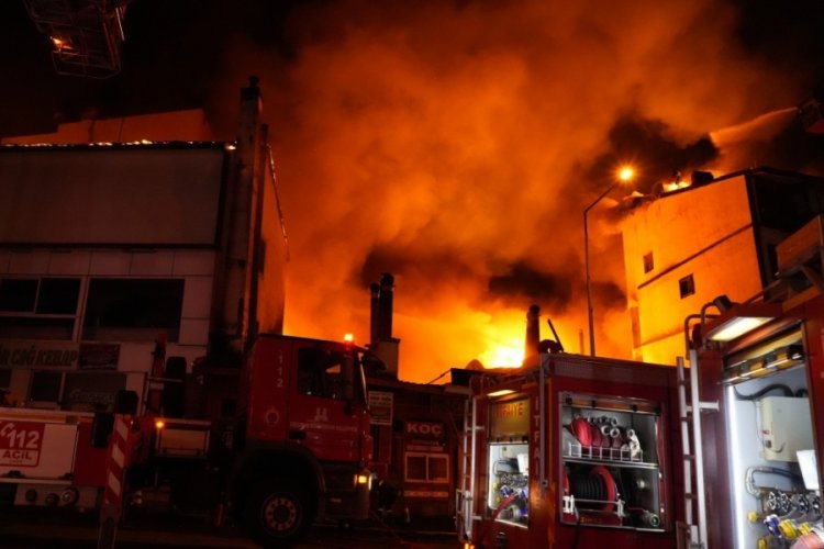 Erzurum Valisi'nden yangınla ilgili açıklama