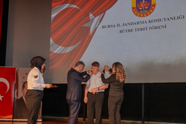 Bursa'da jandarma personeli için rütbe terfi töreni düzenlendi