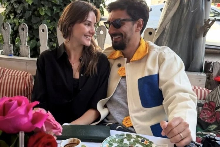  Alina Boz ile Umut Evirgen aşk tatilinde 