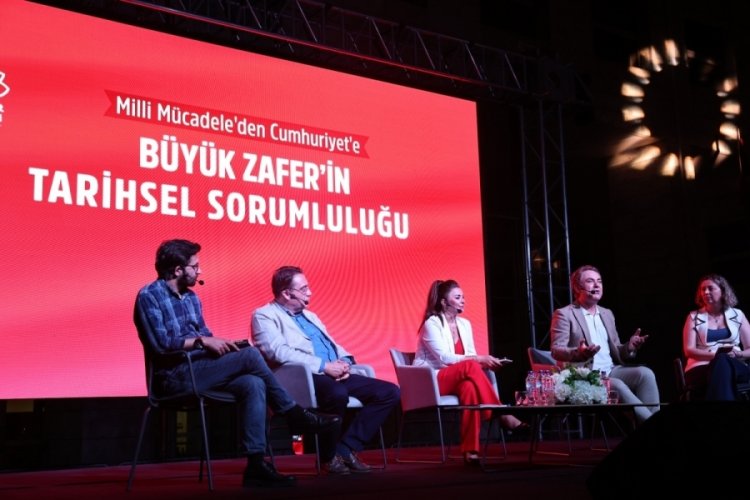 Nilüfer'de 30 Ağustos'a özel söyleşi