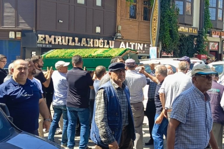 Polis katil zanlısını her yerde arıyor