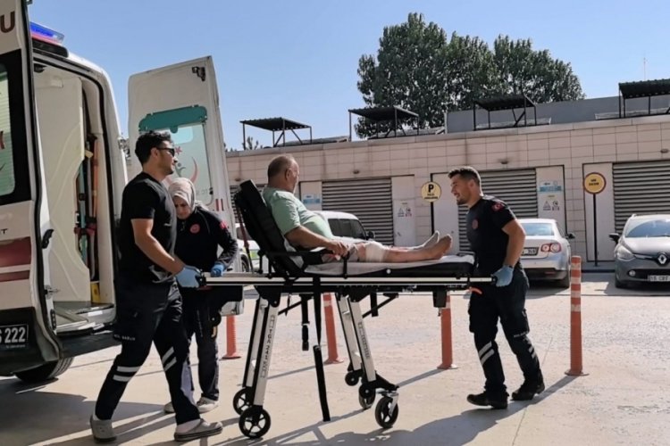 Bursa'da spiralle bacağını kesen işçi hastaneye kaldırıldı