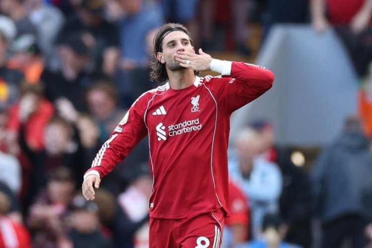 Liverpool, Arsenal'i tek golle devirdi
