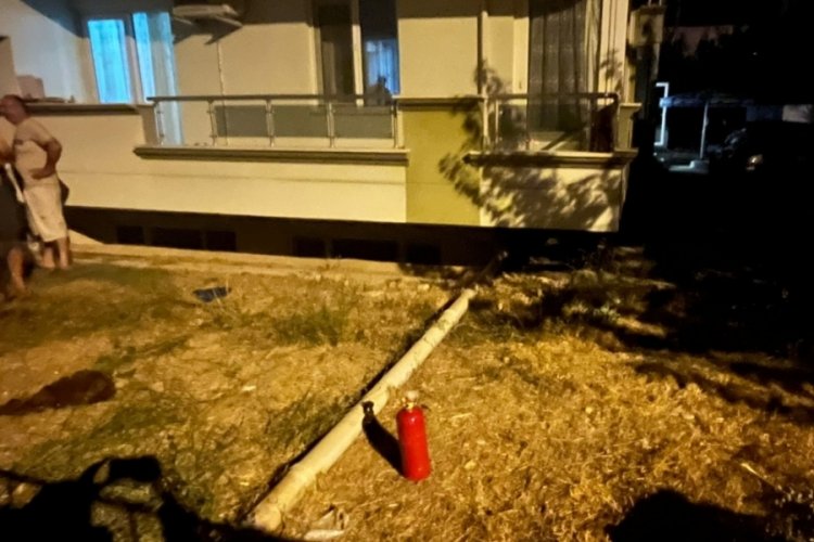 Menteşe Belediye Başkanı Aras'ın ailesinin evine molotoflu saldırı