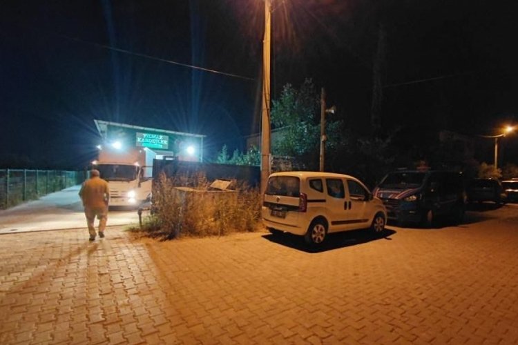 Orhangazi'de uyuşturucu imalathanesine baskın! 1 milyonun üzerinde hap ele geçirildi...