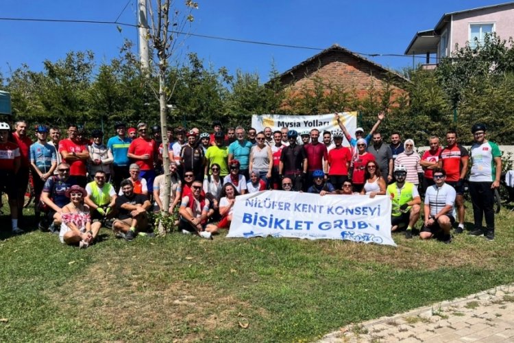 Bursa'nın tarihi bölgesinde 30 Ağustos, 'Zafer Sürüşü' ile kutlandı