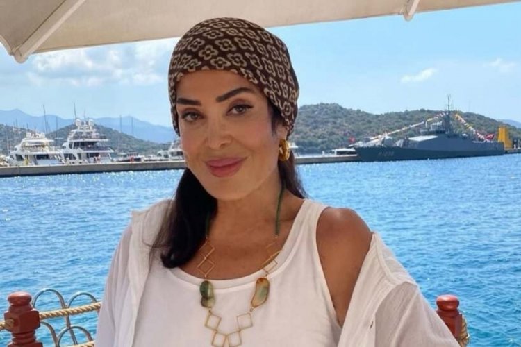 Türkan Şoray, tatil pozlarıyla dikkat çekti