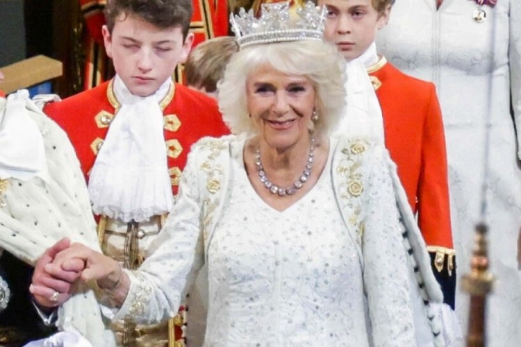 Kraliçe Camilla, gençliğinde tacizciyi ayakkabısıyla püskürttü