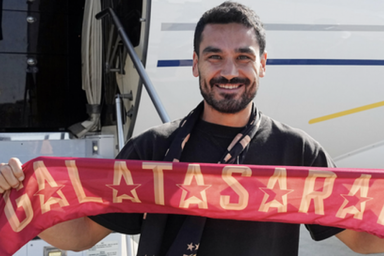 İlkay Gündoğan: "Dört gözle bu formayla başarı yazmaya hazırım"