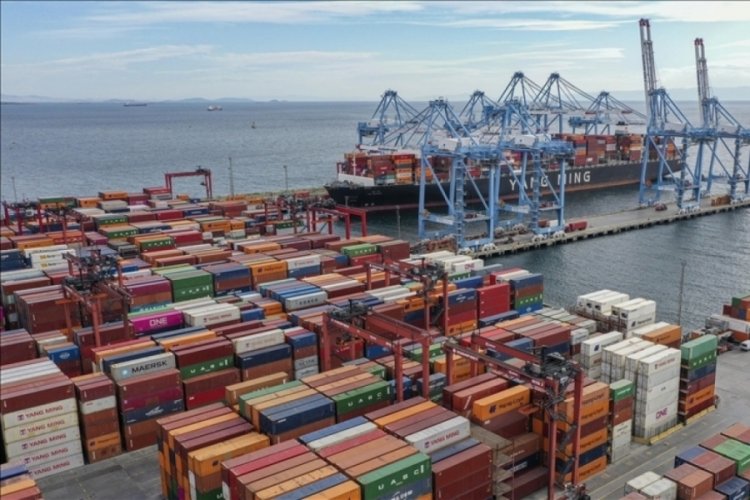 Yıllık dış ticaret açığı 87,5 milyar dolara geriledi
