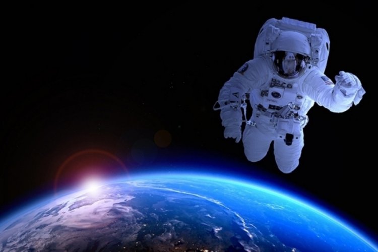 Böyle dolandırıcılık görülmedi! 'Uzayda mahsur kalan astronot'a inandı...