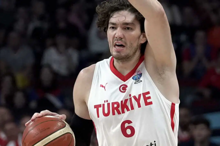 Cedi Osman gözyaşlarını zor tuttu