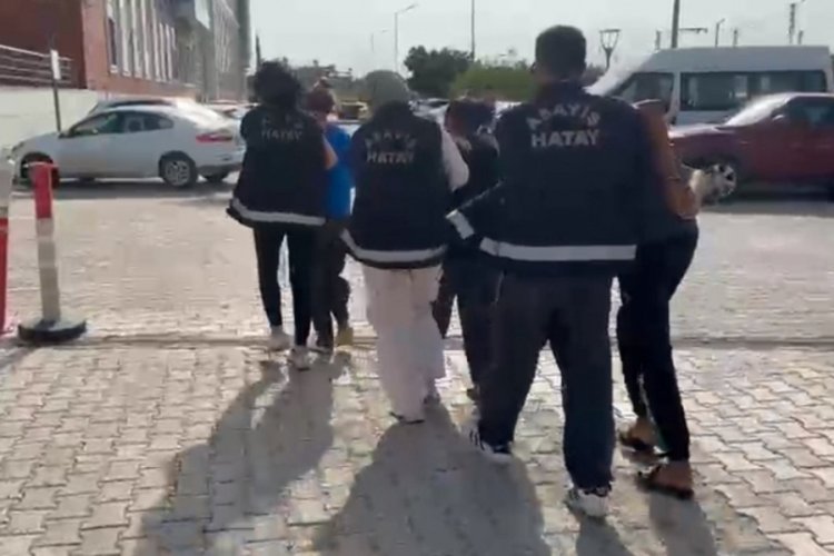 İstanbul'da hırsızlık suçundan aranan şahıslar Hatay'da yakalandı