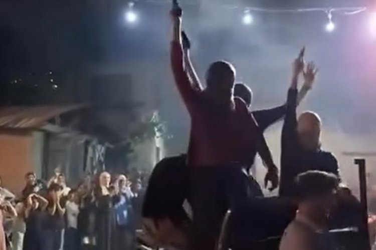 Magandalar düğünde tehlike saçtı
