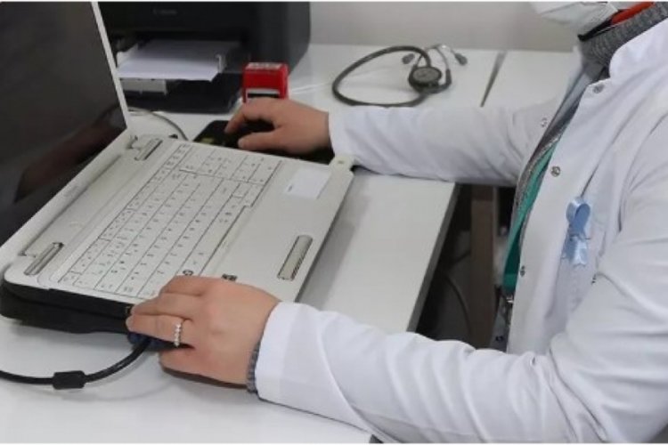 Aile hekimleriyle ilgili yeni dönem! Sözleşme ve ödeme esaslarında değişiklik