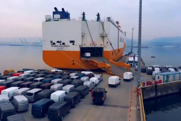 Ağustos ayının ihracat lideri otomotiv oldu