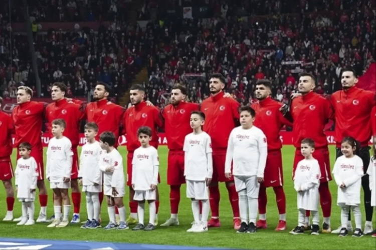 Türkiye, Konya'da İspanya'yı ağırlıyor! İlk 11'ler belli oldu!