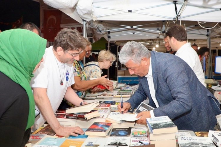 Bursa Mudanya 7'inci Kitap Fuarı geleceğe umut oldu