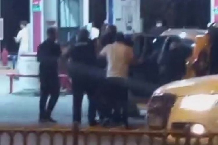 Bıçaklı kavga sonucu 3 kişi yaralandı