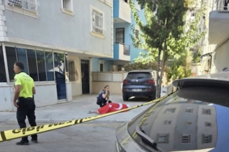 İzmir son dakika! İzmir'de ne oldu? Polis merkezine silahlı saldırı görüntüsü