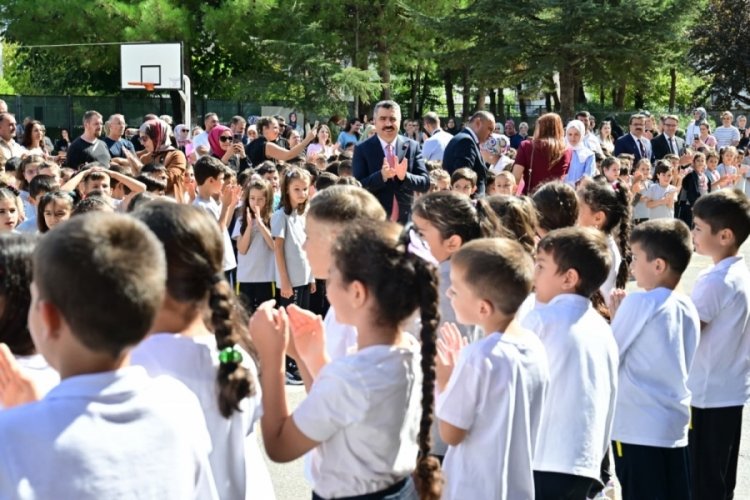 Başkan Yılmaz'dan öğrencilere altın öğütler