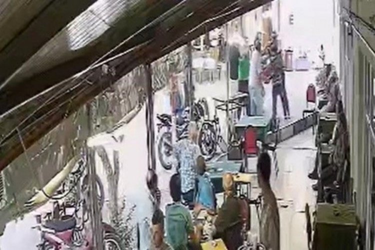 5 yaşındaki engelli oğlu dövülen anneden meydan dayağı