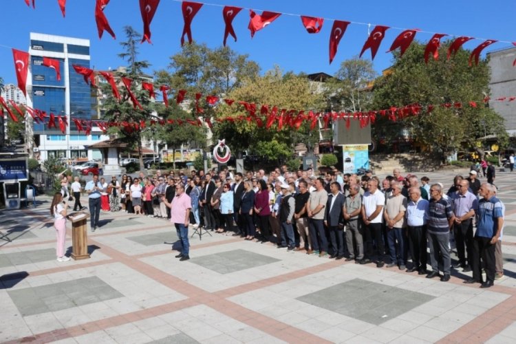 CHP'nin 102'inci kuruluş yıldönümü Cumhuriyet alanında yapılan törenle kutladı!